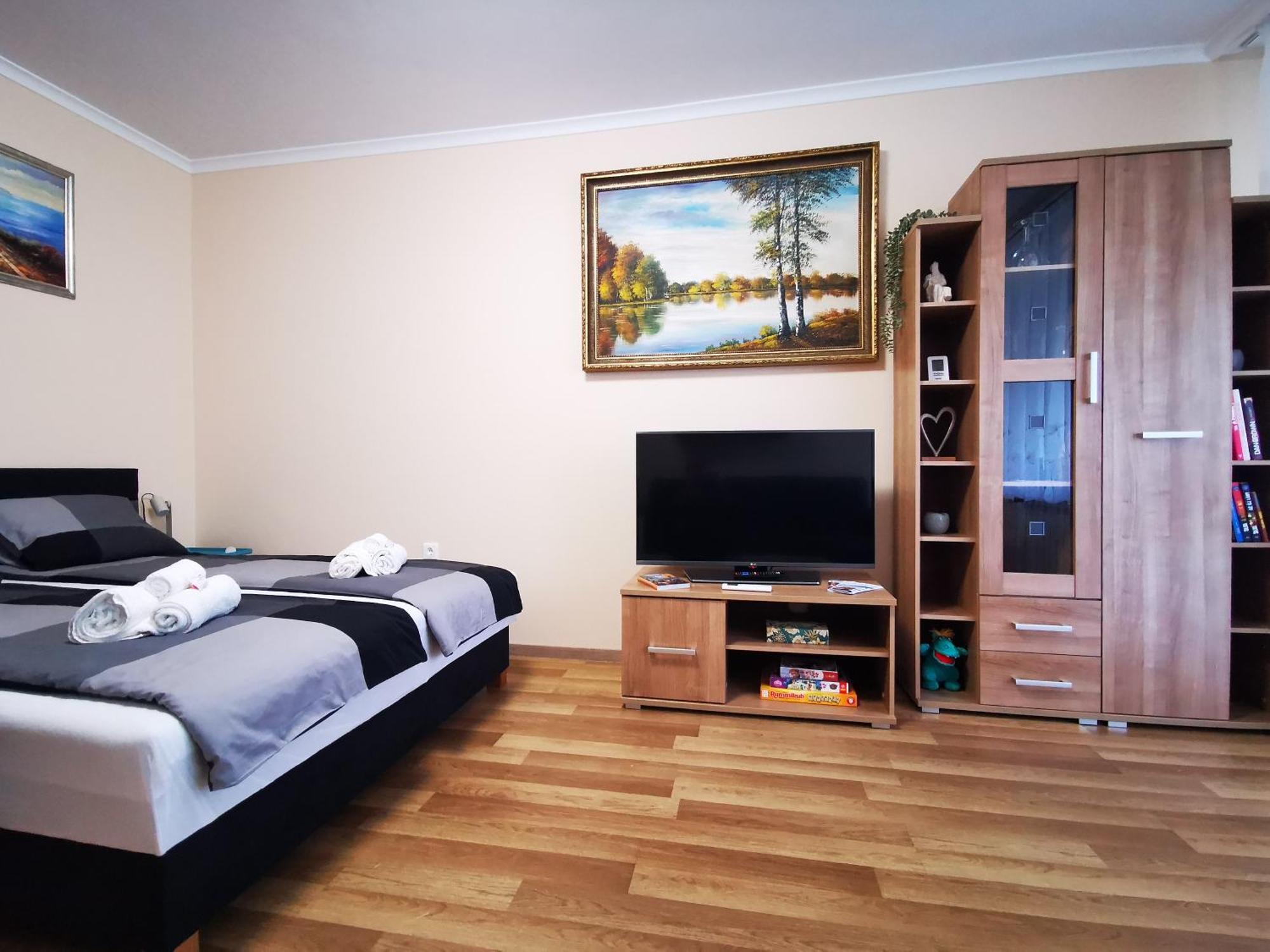 Central Park Apartman Сексард Екстер'єр фото